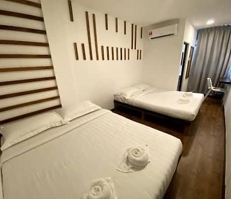 Kuching Hotel Ngoại thất bức ảnh