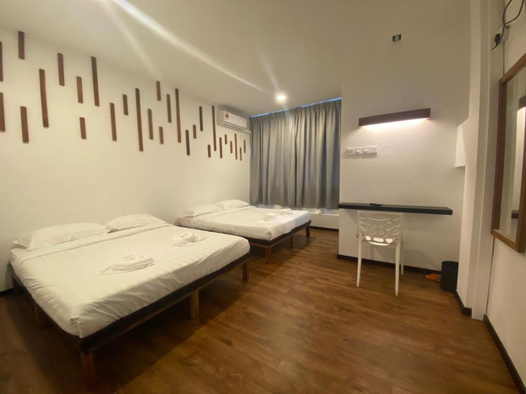 Kuching Hotel Ngoại thất bức ảnh