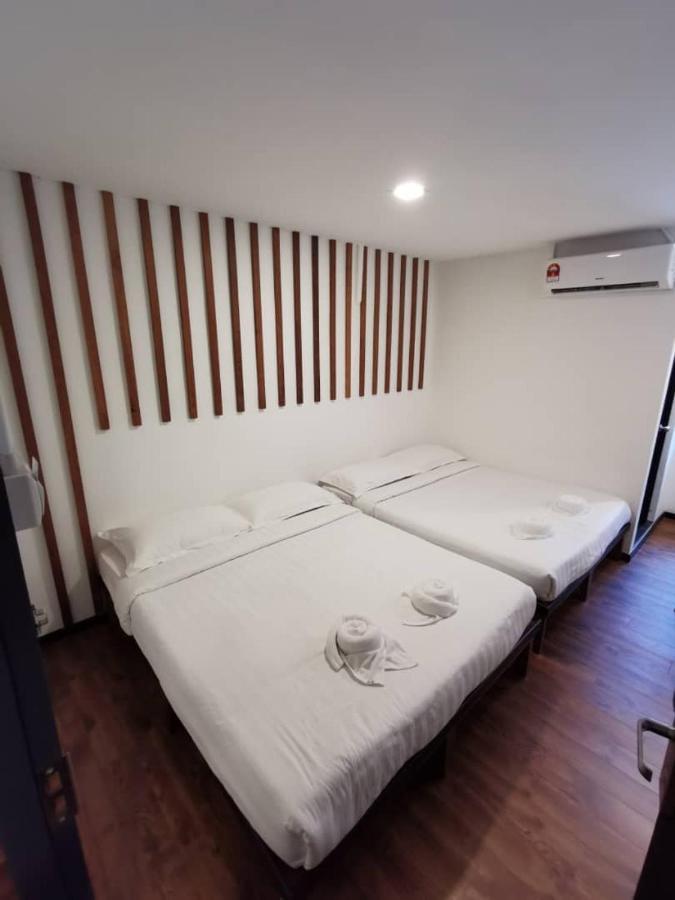 Kuching Hotel Ngoại thất bức ảnh
